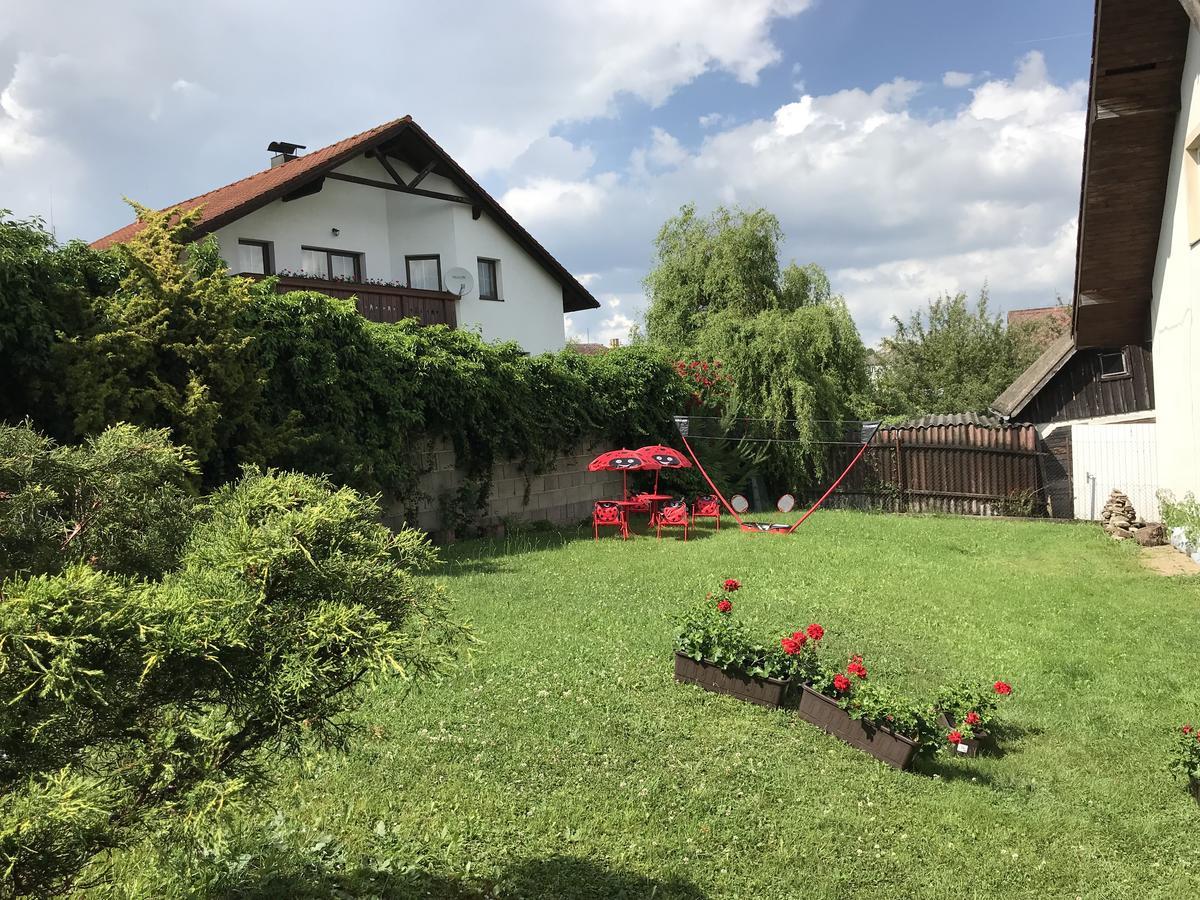 Penzion Plus Vacov Exteriör bild