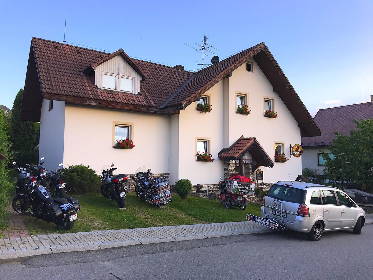 Penzion Plus Vacov Exteriör bild